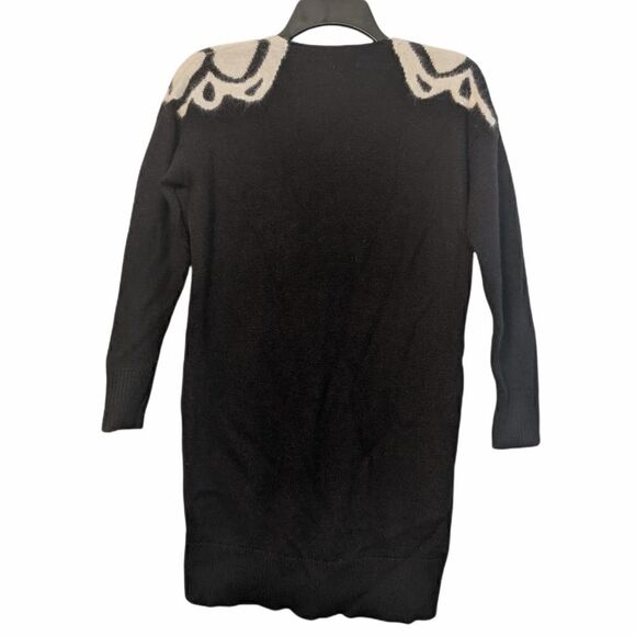H & M Black and White Sweater or Tunic Top Sz 2 - Picture 2 of 9